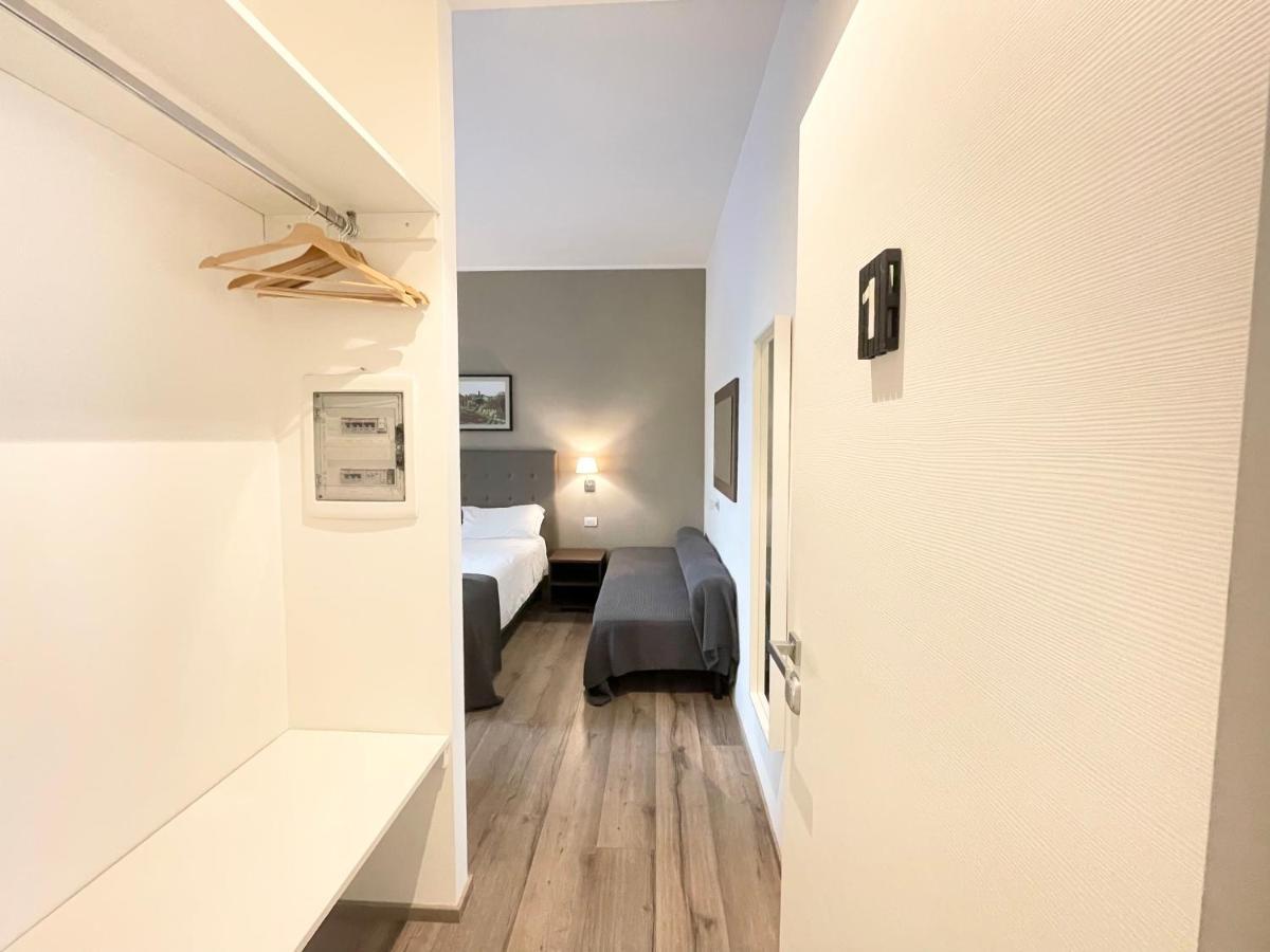Victory Rooms Rome Bagian luar foto
